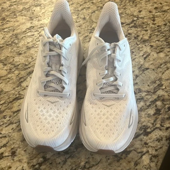 Men’s HOKA Clifton 9 Sz 9.5 D New - Picture 2 of 9